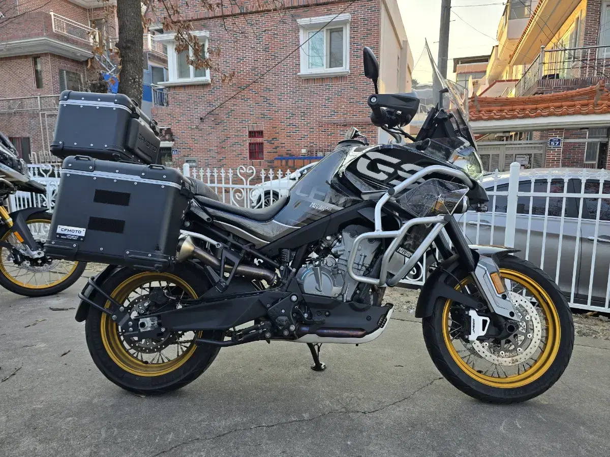 22년식 CFMOTO 800MT 판매합니다